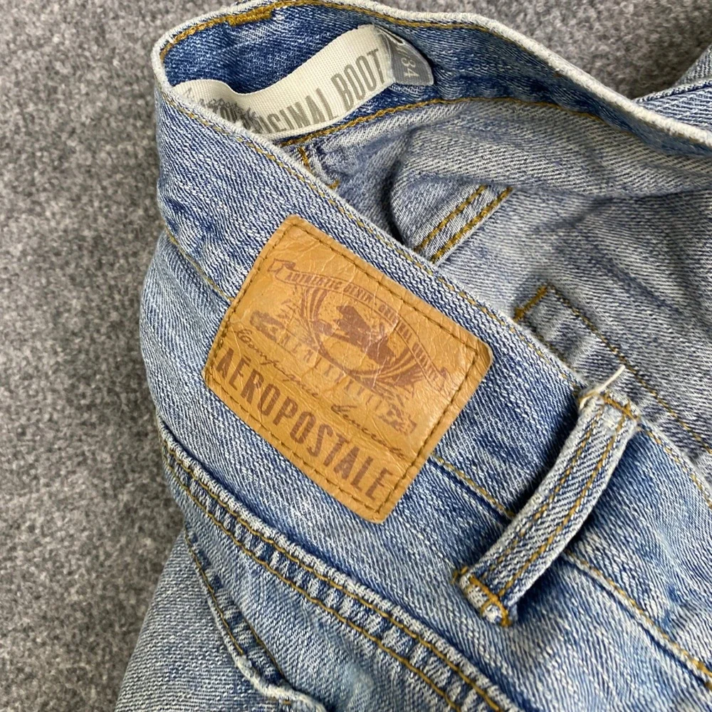 Aeropostale Benton Original Boot Jeans Mens 34 Blue Light Wash Distressed Raw